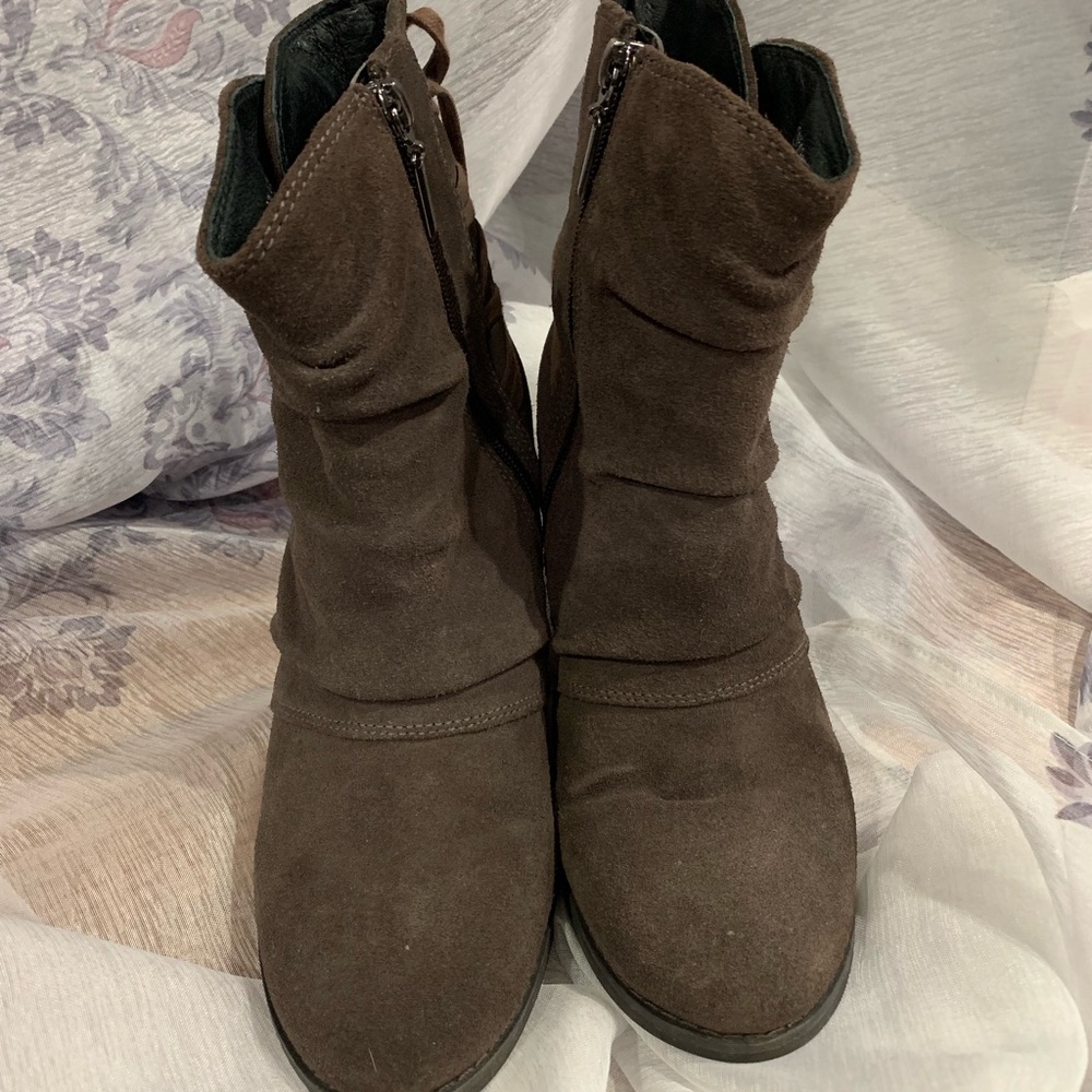 Women boots